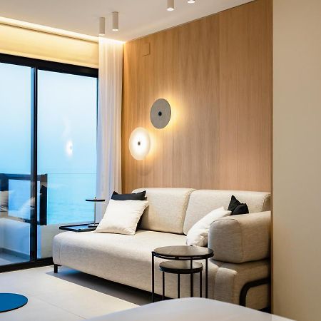 Aloha Apartamentos - Primera Linea De Playa - Vista Al Mar Benalmádena Exteriér fotografie
